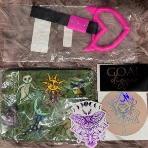 Colorful Art Print Pouch with Pink Heart Car Handle and 4” Holographic Stickers